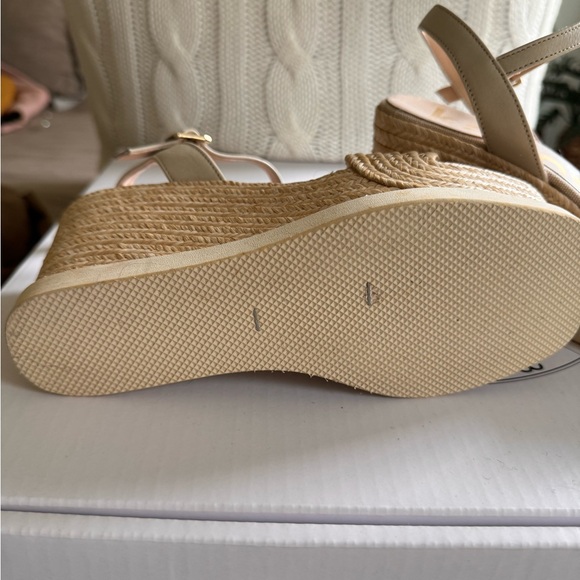 Kanna Woven platform in size 7. Like new - Picture 6 of 6